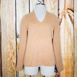 Lord & Taylor CASHMERE Sweater Vneck Camel Classic Pullover Size Medium Womens